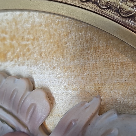 Vintage Bisque Hand Painted Relief 3d on Velvet Ornate Frame. - Picture 6 of 11
